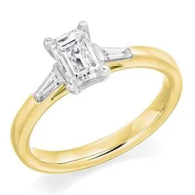 18K Yellow Gold Emerald Cut Solitaire Ring With Side Baguettes 0.90 CTW- G/Si1