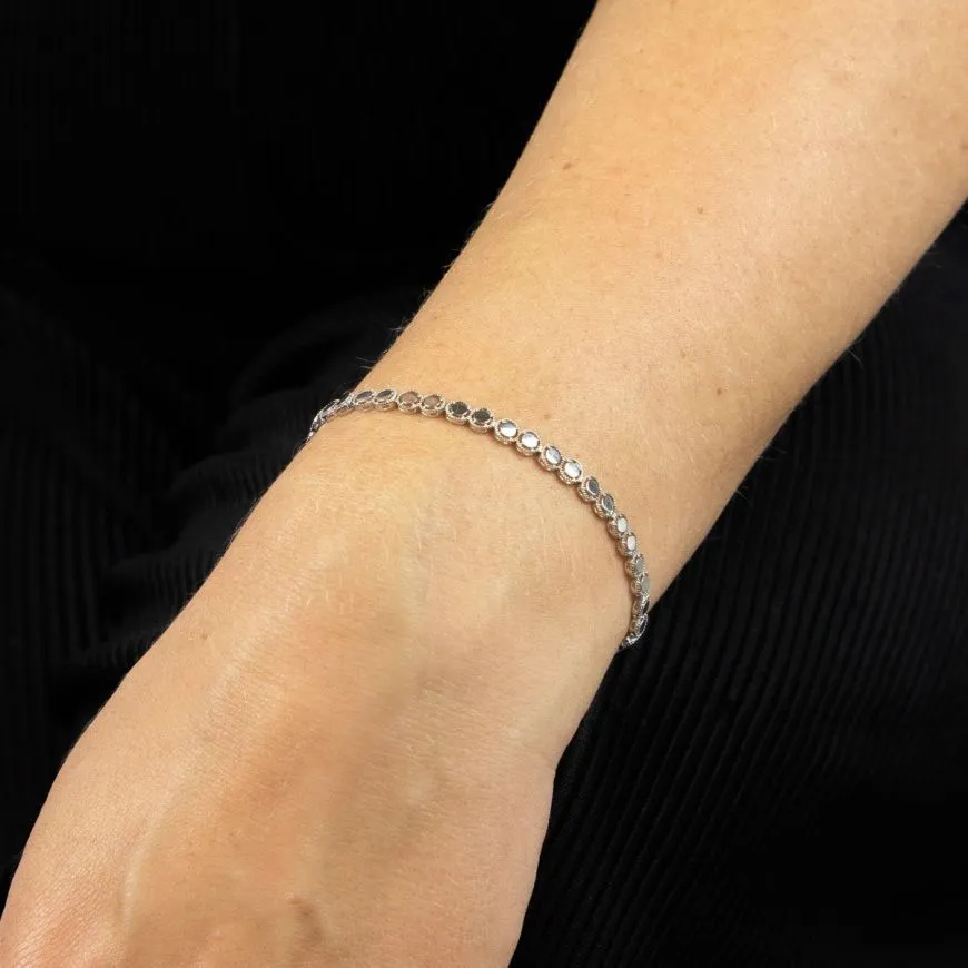 9ct White Gold Circle Tennis Bracelet GB503