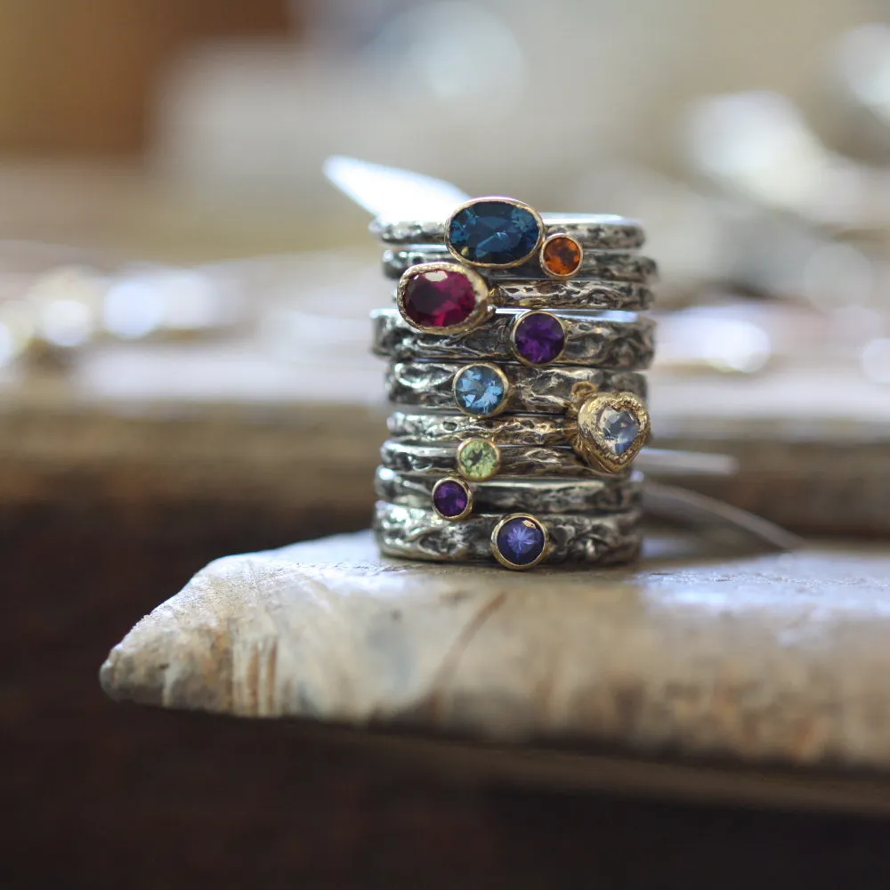 Amethyst Textured Treasure Ring - 4mm Gemstone