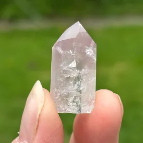 Baby Pink Lithium Quartz Point | N