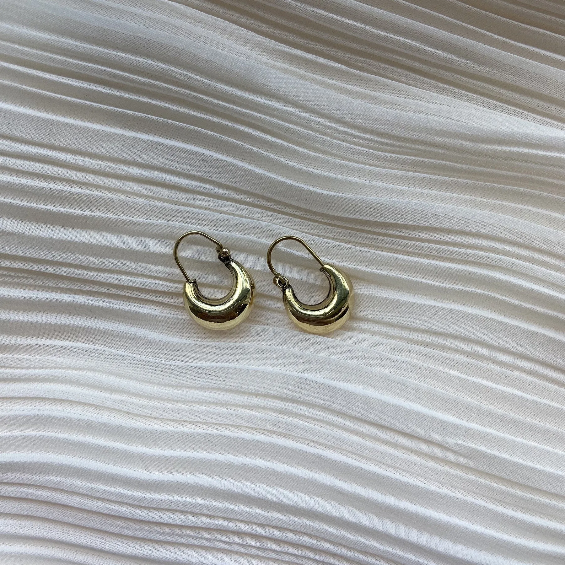 Bold Classic Hoop Earrings