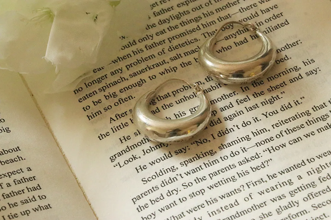 Bold Classic Hoop Earrings
