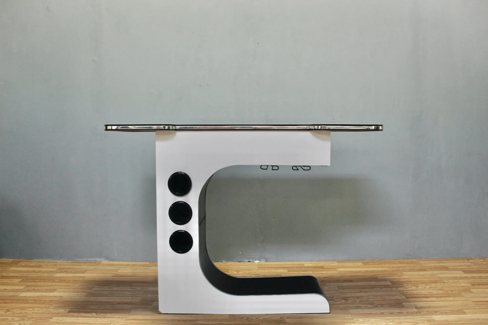 Mod White Laminate "C" Bar - ONLINE ONLY