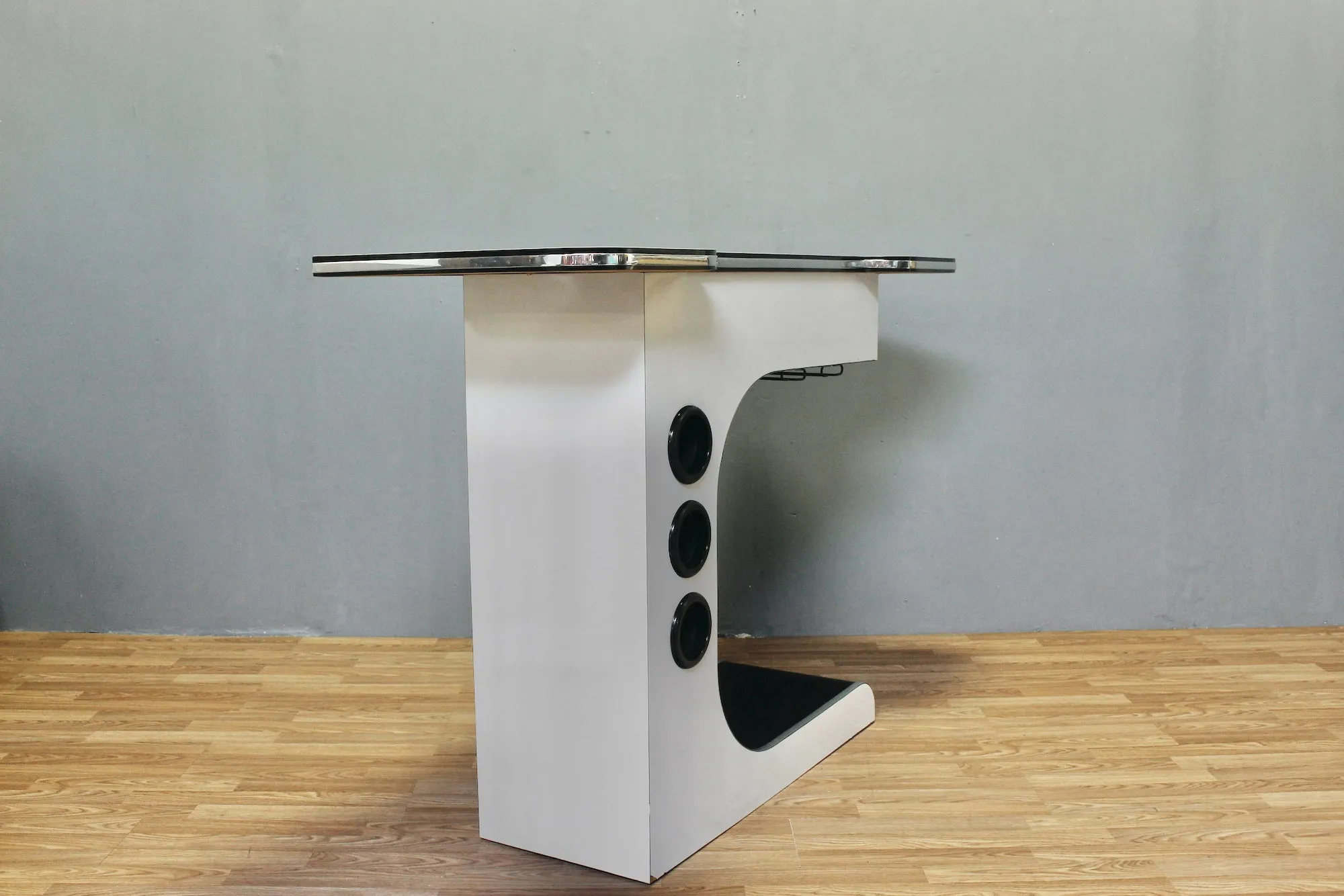Mod White Laminate "C" Bar - ONLINE ONLY