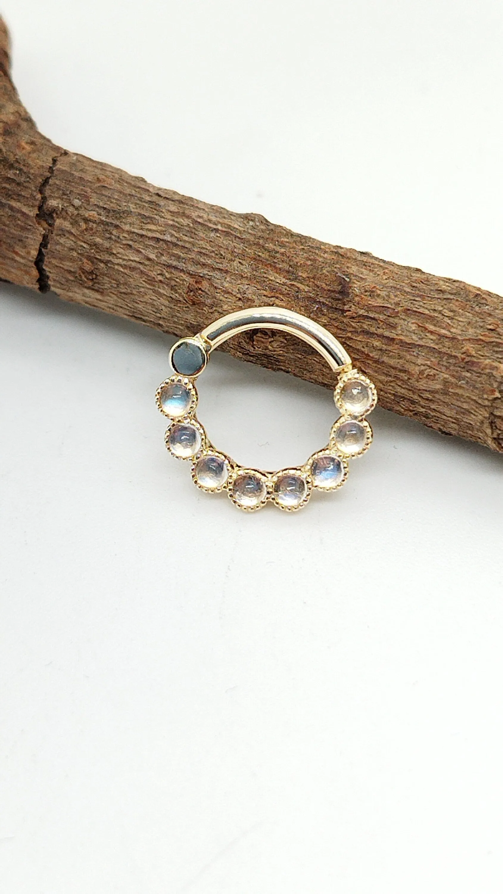 Moonstone Targus Jewelry