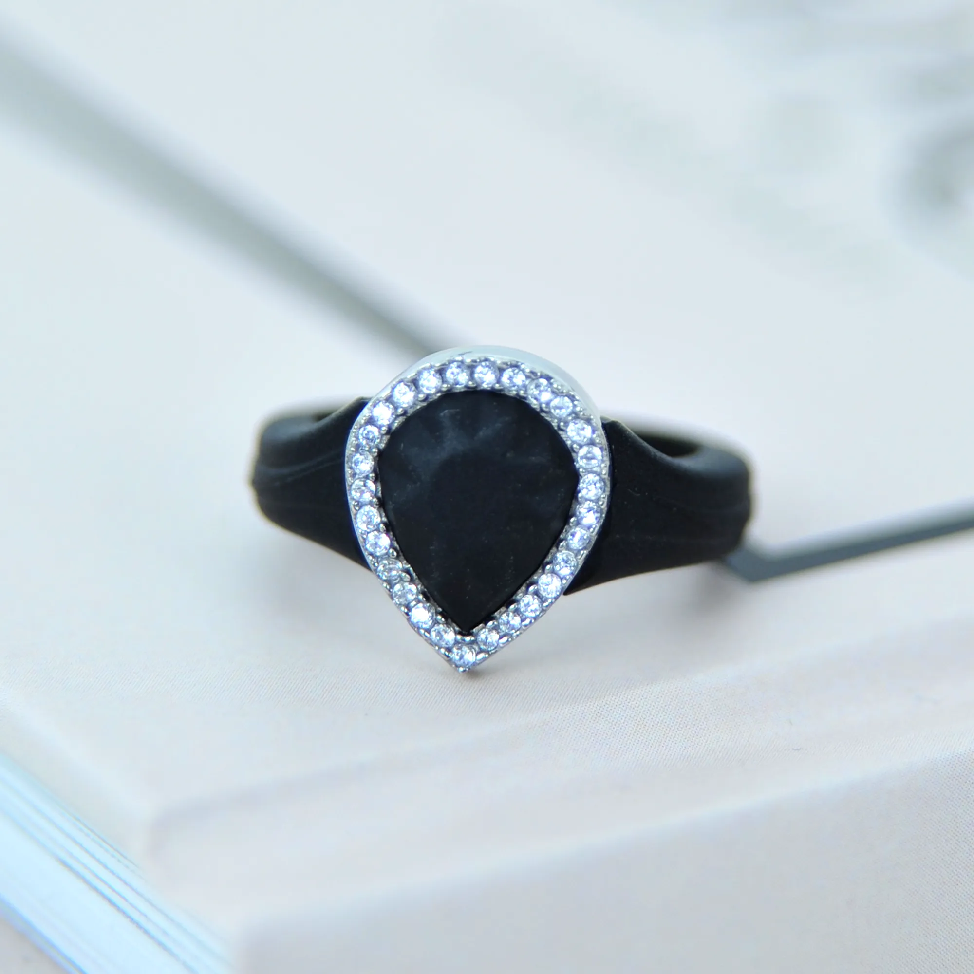 New! Pear Silicone Ring with Metal Frame and Stones