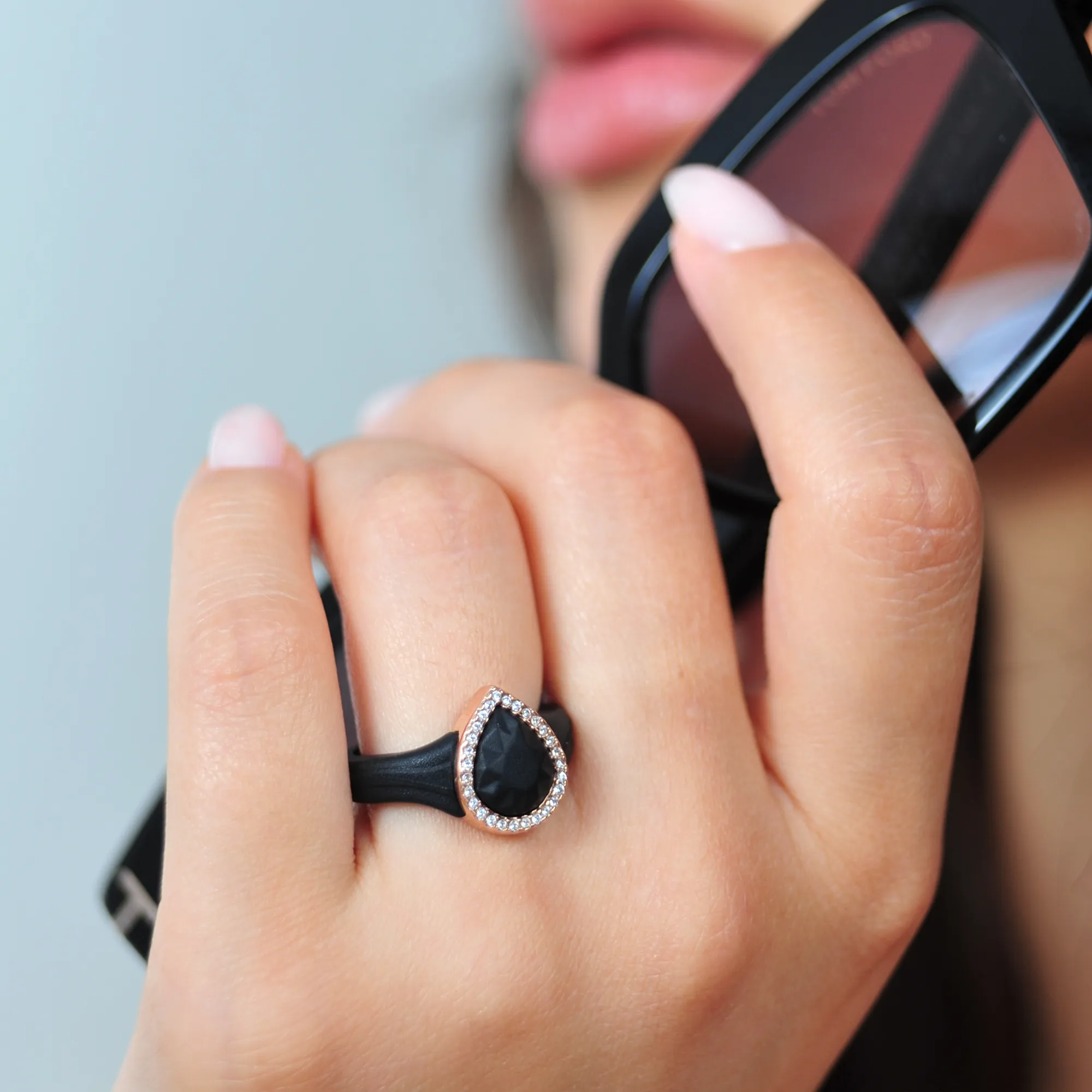 New! Pear Silicone Ring with Metal Frame and Stones