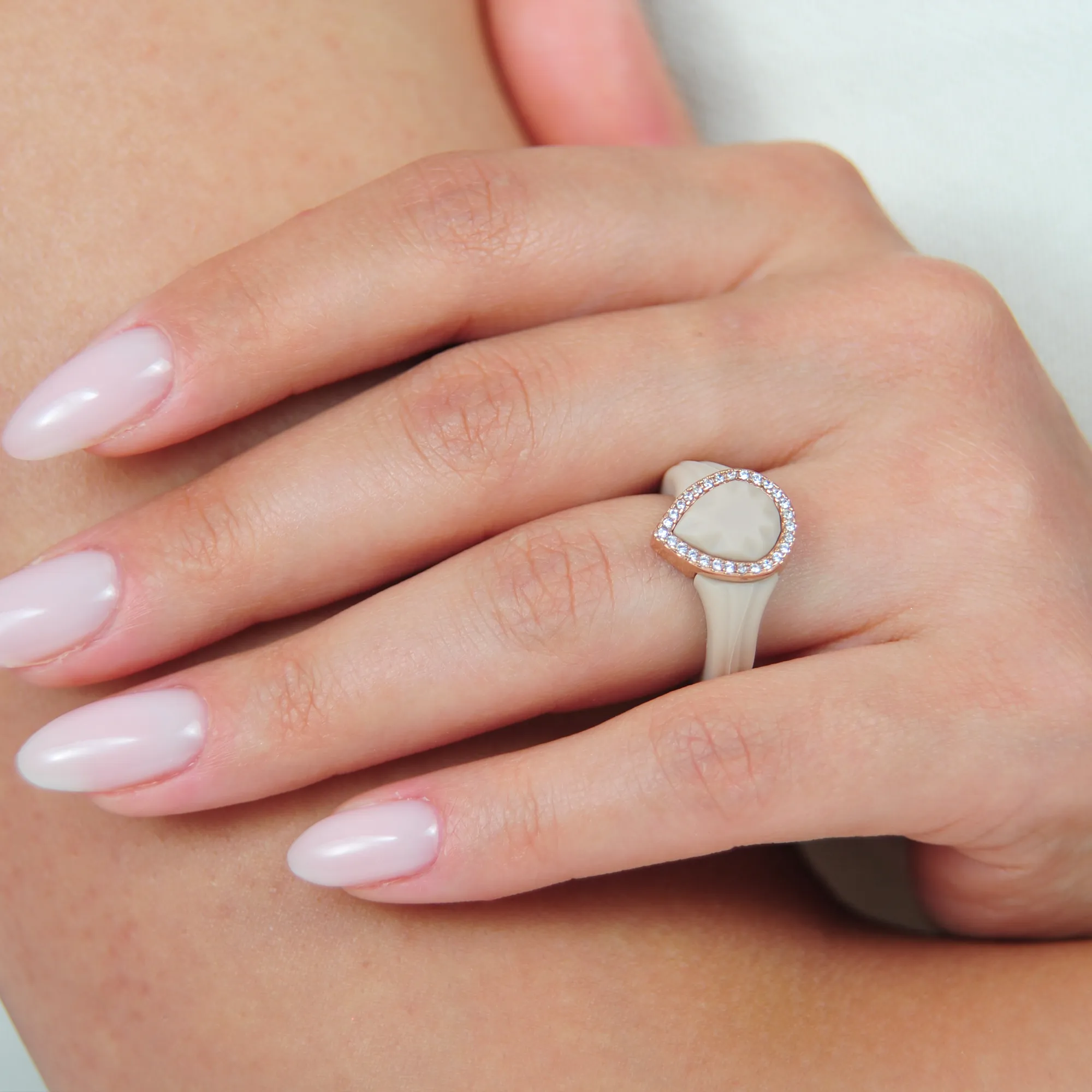 New! Pear Silicone Ring with Metal Frame and Stones