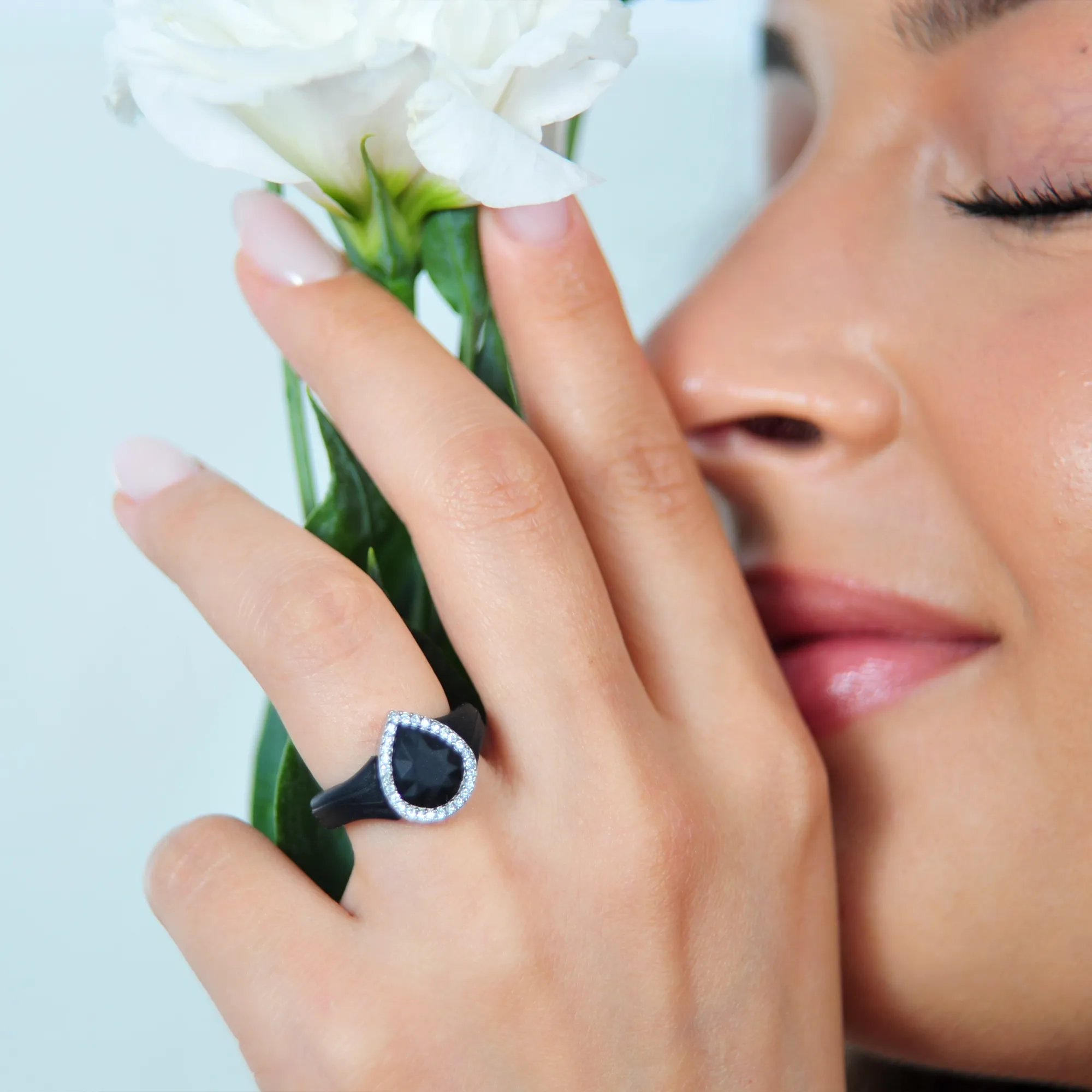 New! Pear Silicone Ring with Metal Frame and Stones