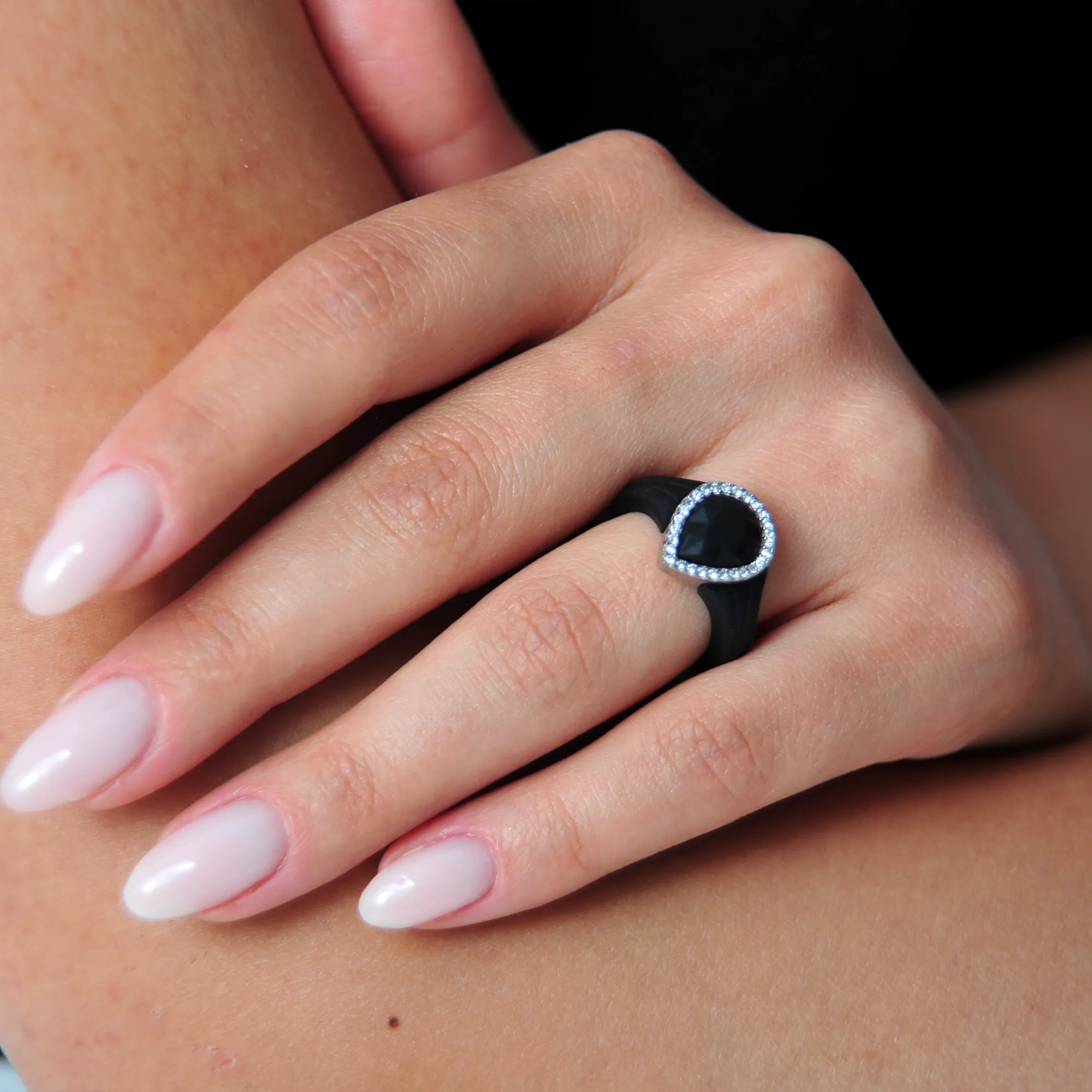 New! Pear Silicone Ring with Metal Frame and Stones
