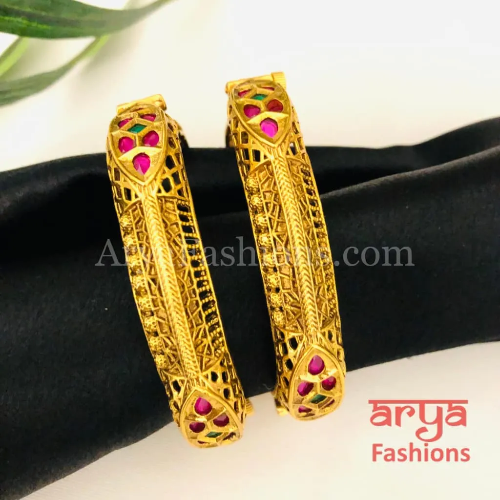 Ruby Kundan Kada with Emerald stones, Pair of 2 Bangles