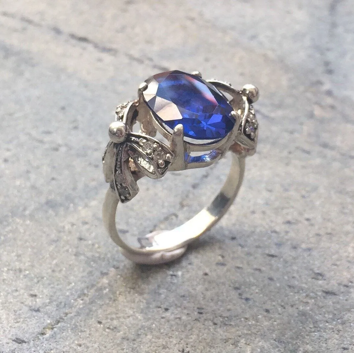 Sapphire Statement Ring - Blue Ribbon Ring - Vintage Sapphire Ring