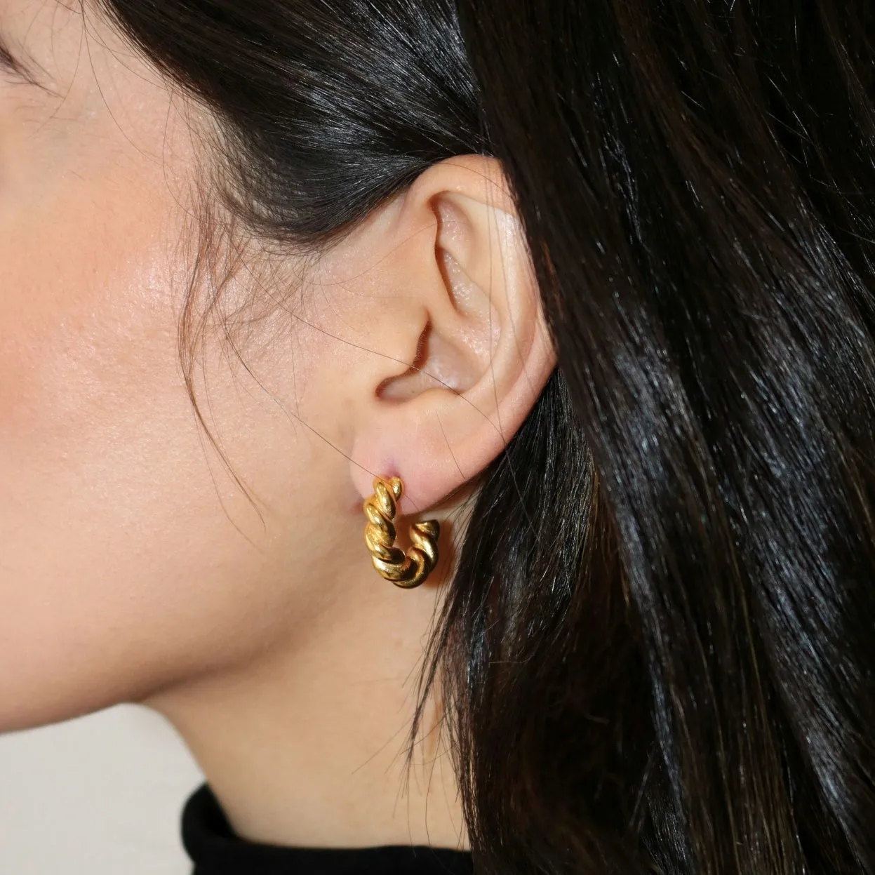 Seraphine Twisted Hoop Earrings