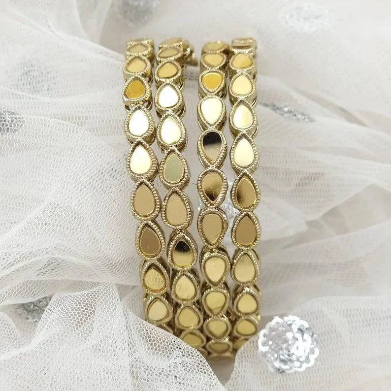 Set of 4 Antique Gold Mirror Bangle Set