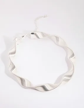 Silver Twisted Spring Necklace