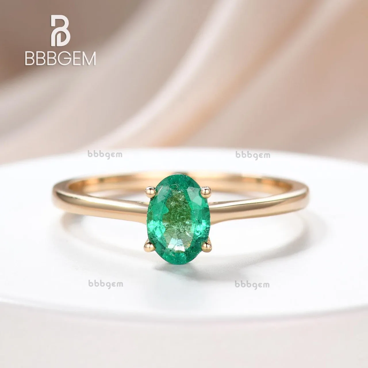 Solitaire Natural Oval Cut Emerald Engagement Ring