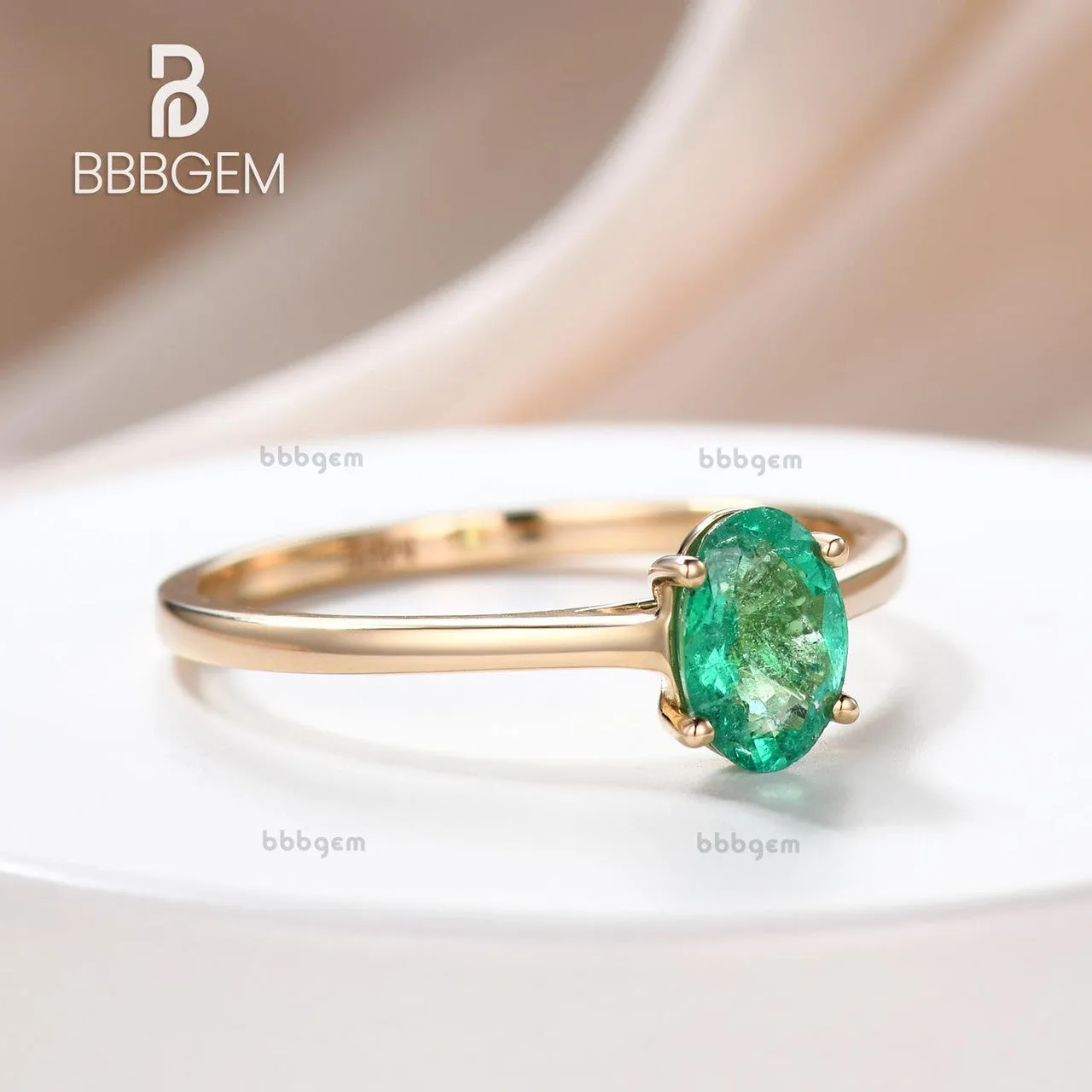 Solitaire Natural Oval Cut Emerald Engagement Ring