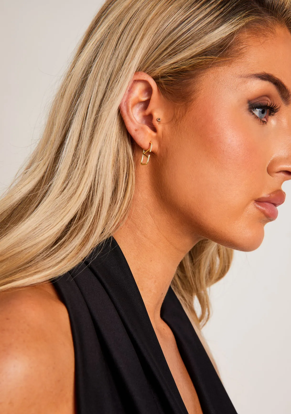 Viktoria Gold V Style Letter Earrings