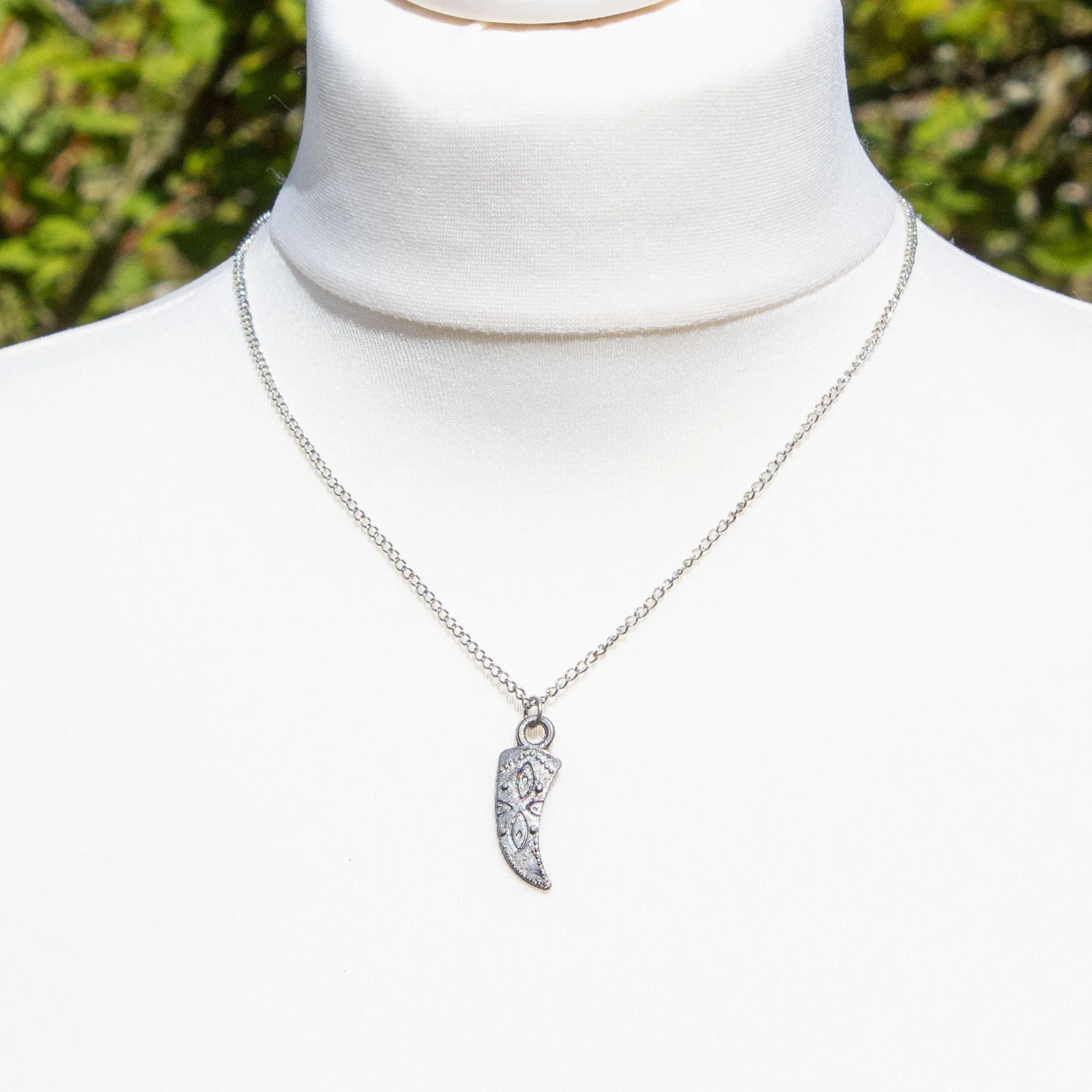 Vintage style Tusk Necklace